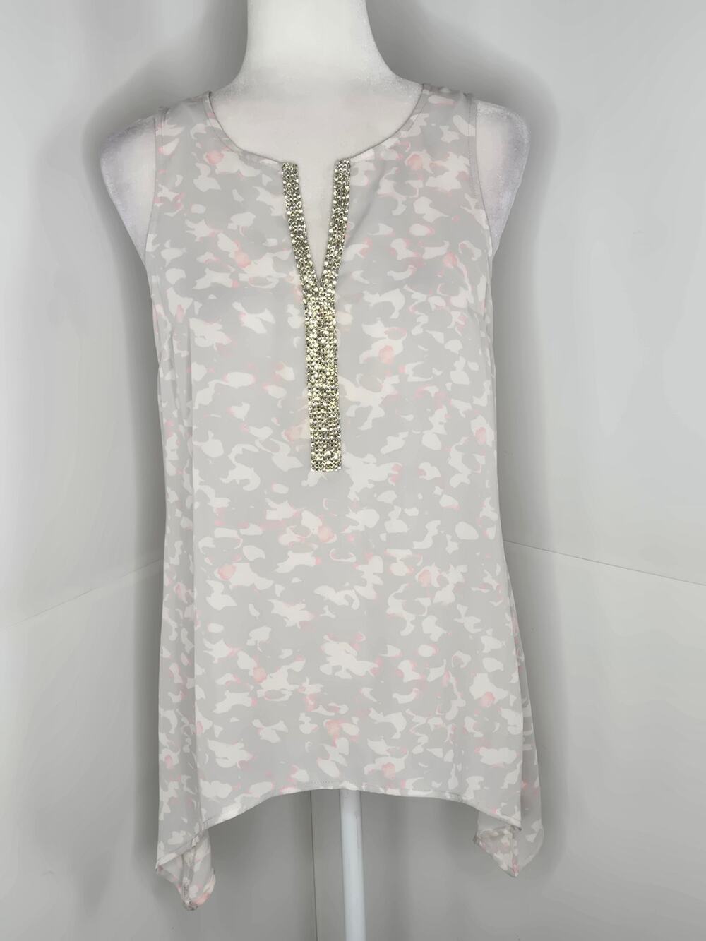 Juicy Couture EUC Sleeveless Rhinestone Shark Bite Top Blouse Small pink Grey